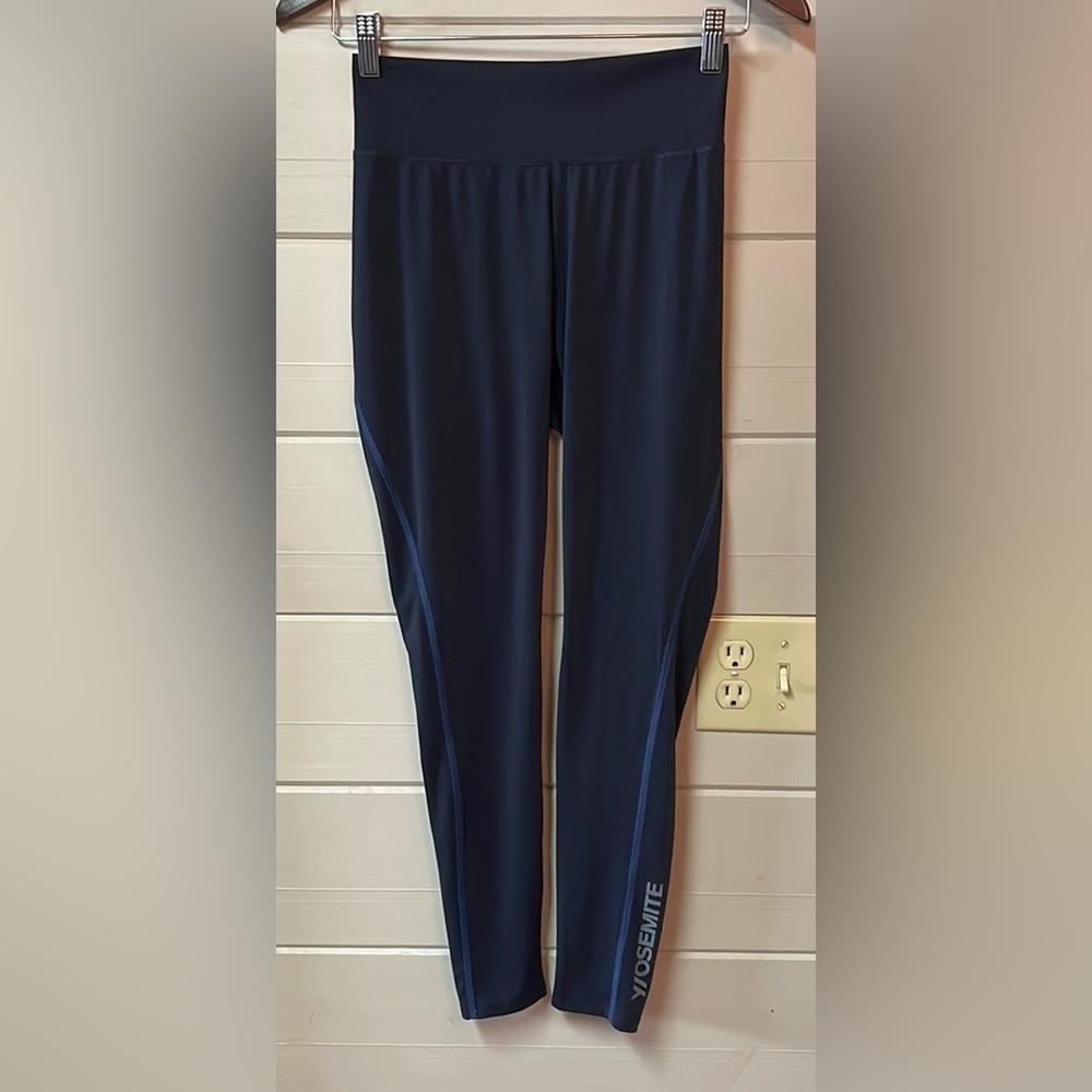 James Perse Performance Yosemite Leggings Size 2/Medium